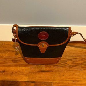 Crossbody handbag black all weather leather purse